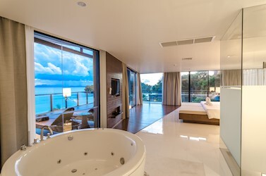 Grand Sea View Suite