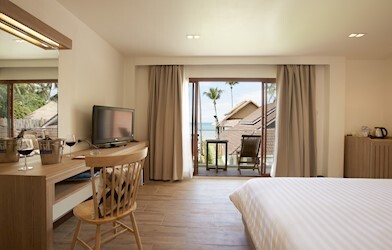 Tropical Thai with Seaview Room