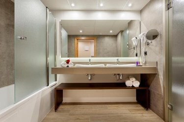 Suite Room