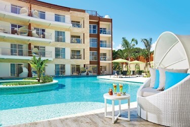 One Bedroom Swim Up Resort Residence