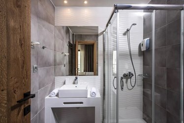 Classic Room Central Building City View