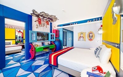 Deluxe Connected Room