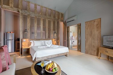 Grand View Pool Villa