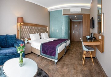 Economy Room