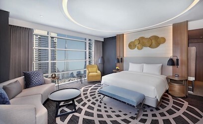 King Deluxe Room With Burj Khalifa View