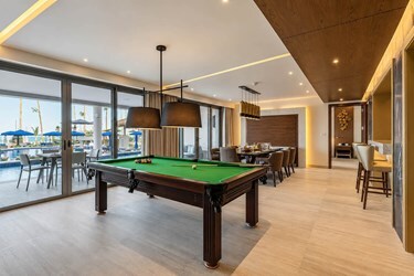Luxury Chairman's Two Bedroom Suite Ocean Front DC