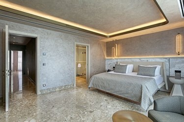 Exclusive Villa