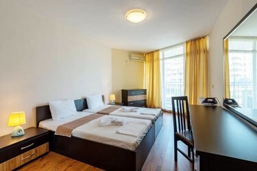 One Bedroom Apartment