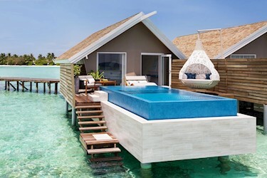 Romantic Pool Water Villa