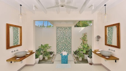 Water Villa With Pool