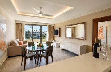 Luxury Presidential Two Bedroom Suite DC