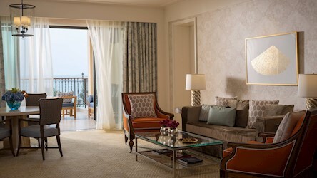 Jumeirah Sea View Suite (with Extra Bed/without Extra Bed)