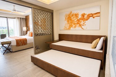 Luxury Family Suite Ocean View DC