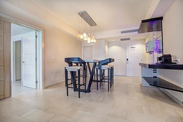 Luxury Presidential Ocean Front Terrace One Bedroom Suite DC