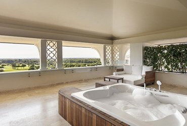 Family Roof Suite With Jacuzzi