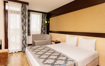 Legend Room