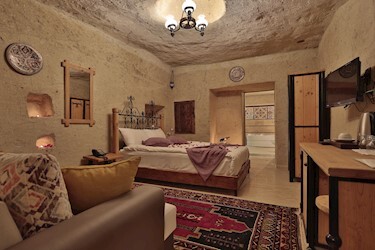 King Cave Suite