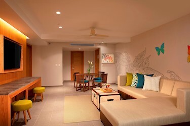 Preferred Club Master Suite Orchid