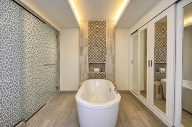 Luxury Presidential Two Bedroom Suites