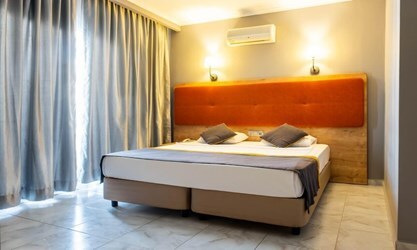 Standard Side Sea View Room