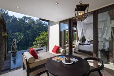 Kayon Valley Pool Villas