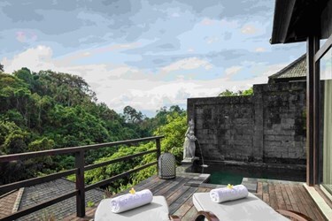 Kayon Valley Pool Villas