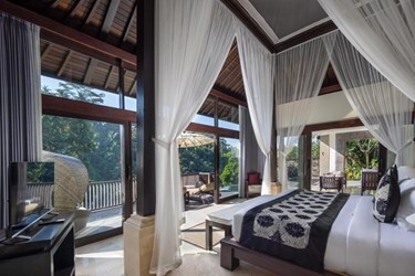 Kayon Premier Pool Villas
