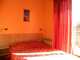 Deluxe Two-Bedroom Apartment with Balcony