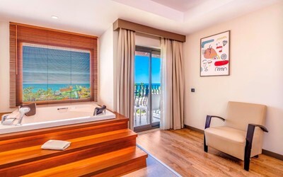 Comfort Standard Jacuzzi +13