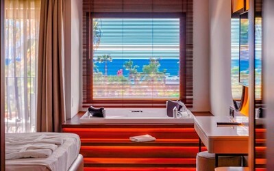 Comfort Standard Jacuzzi +13