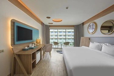 Premier Balcony Room