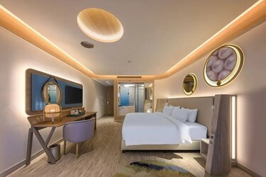 Premier Balcony Room