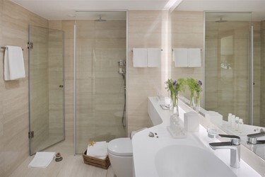 Deluxe Suite Sea View