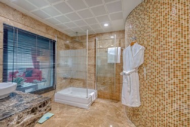 Standard Room Land View