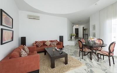 Deluxe Suite