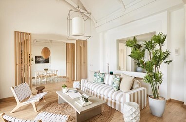 Lux* Villa