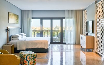 The View Suite - Adults Only +16
