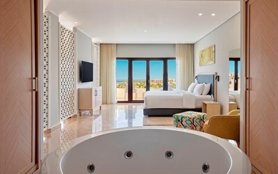 The View Suite - Adults Only +16