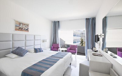 Twin Room Sea View