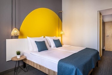 Classic Twin Room Park View