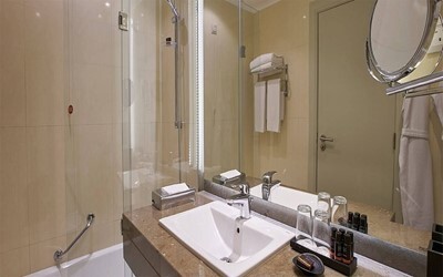 Junior Suite Room