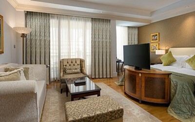 Premium Room