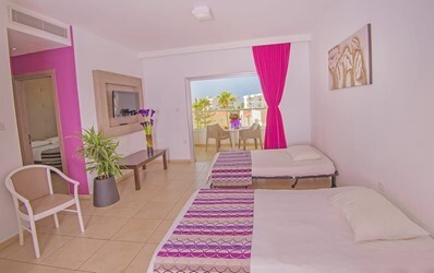 Family Room Inland View