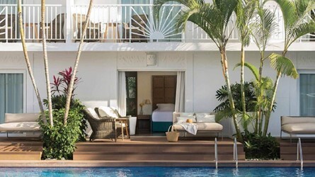 Junior Swim-Up Suite