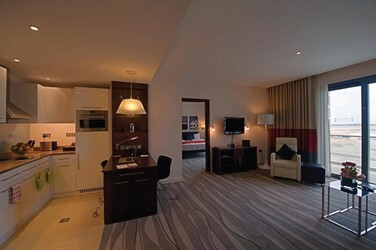 One Bedroom Suite with Balcon