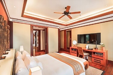 1-Bedroom Terrace Suite