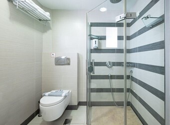 Apartment 1 Bedroom Sea View