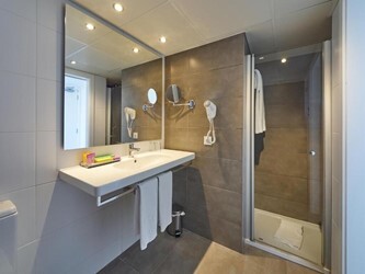 Double/Twin Standard Room