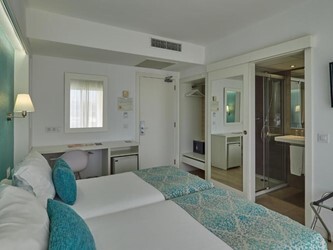 Double/Twin Standard Room