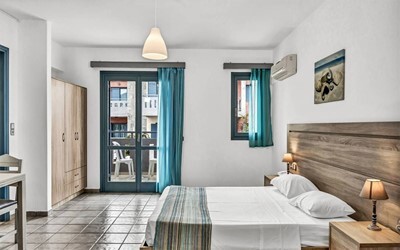 Double Room Garden View A/C